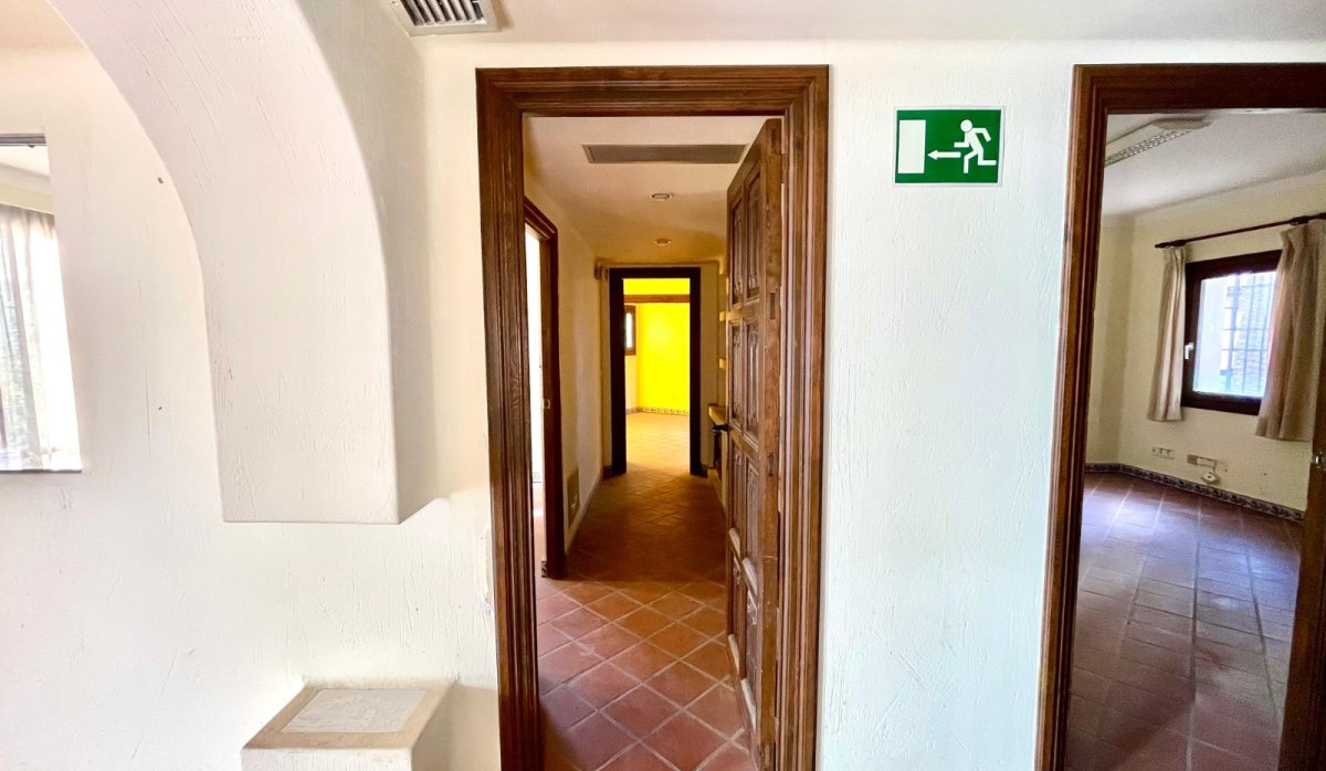 Revente - Commercial - Torrevieja - Playa Los Locos