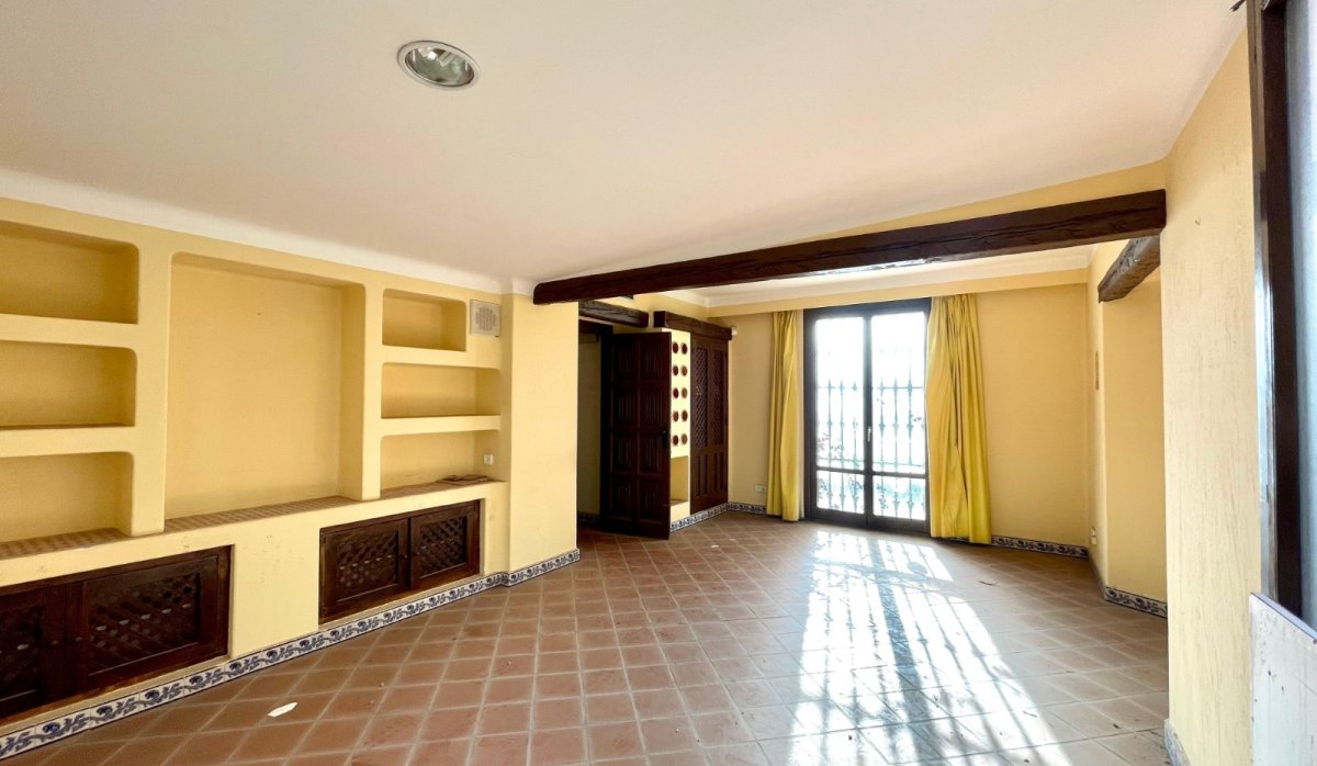 Revente - Commercial - Torrevieja - Playa Los Locos