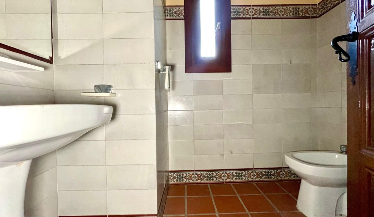 Revente - Commercial - Torrevieja - Playa Los Locos