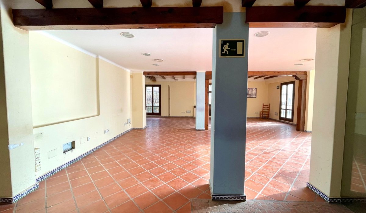 Revente - Commercial - Torrevieja - Playa Los Locos