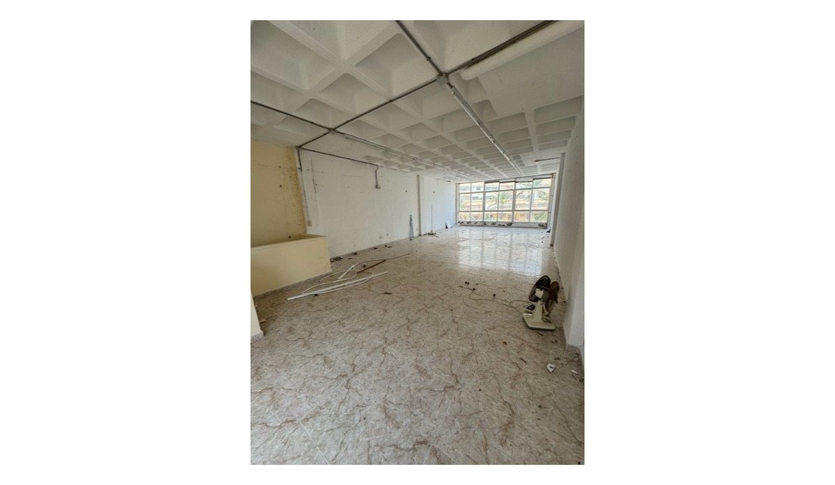 Resale - Commercial - Torrevieja - La Mata