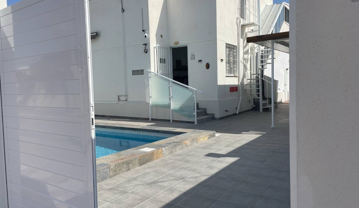 Revente - Villa - Torrevieja - San Luis