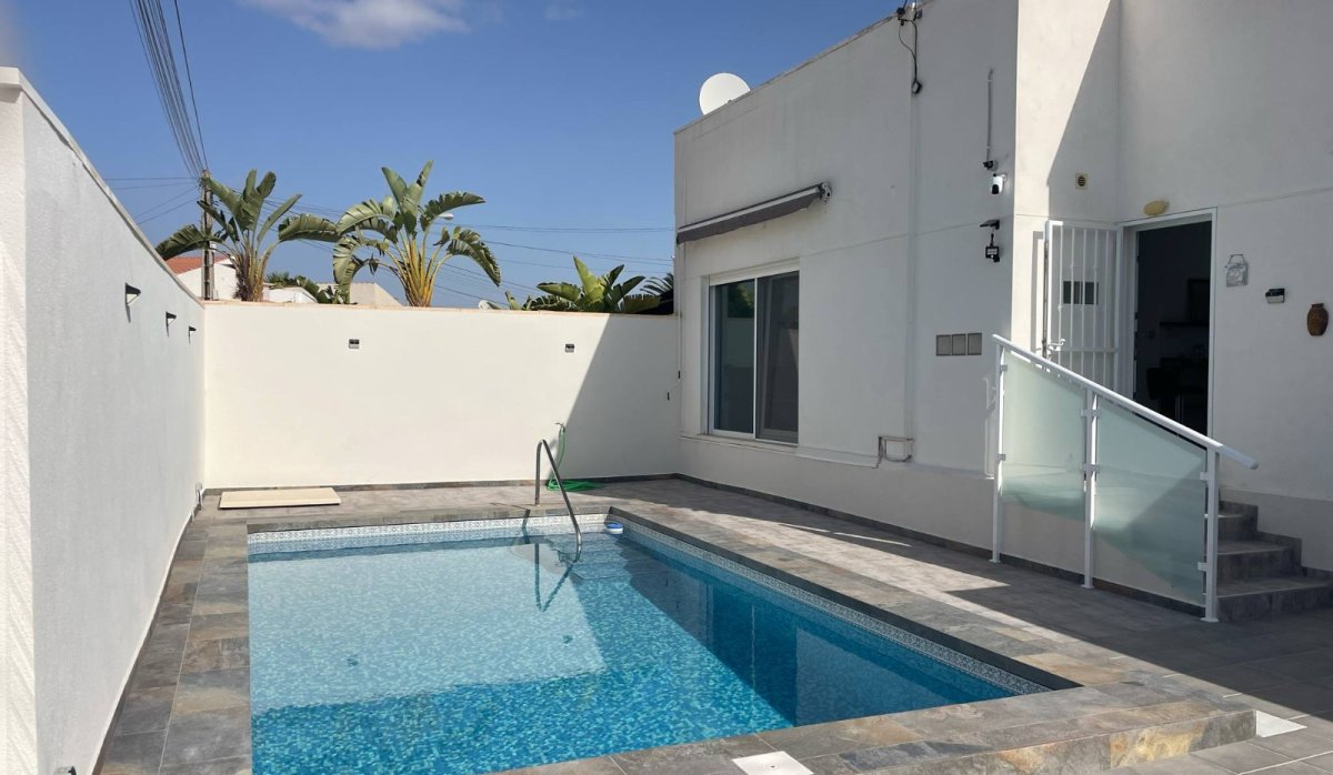 Revente - Villa - Torrevieja - San Luis