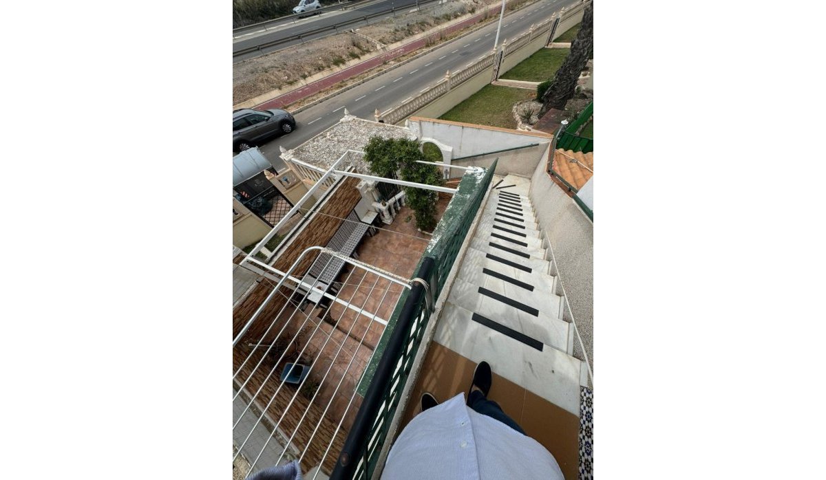 Resale - Apartment / flat - Torrevieja - La Mata