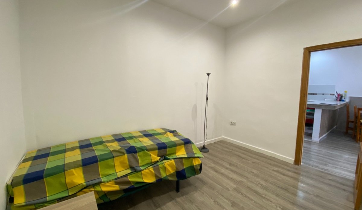 Resale - Apartment / flat - Torrevieja - Center