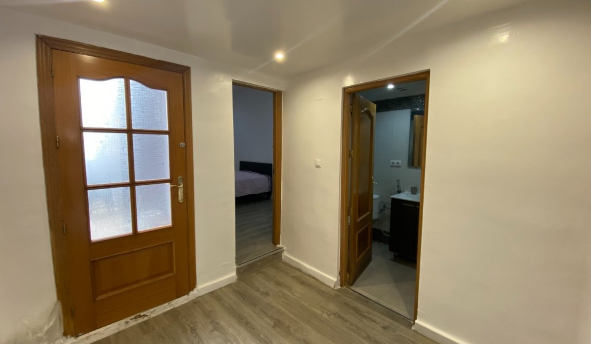 Resale - Apartment / flat - Torrevieja - Center