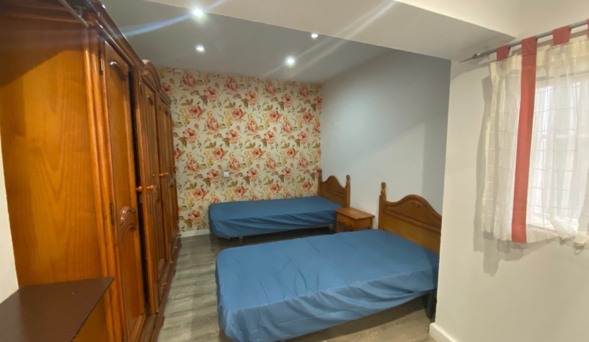 Resale - Apartment / flat - Torrevieja - Center