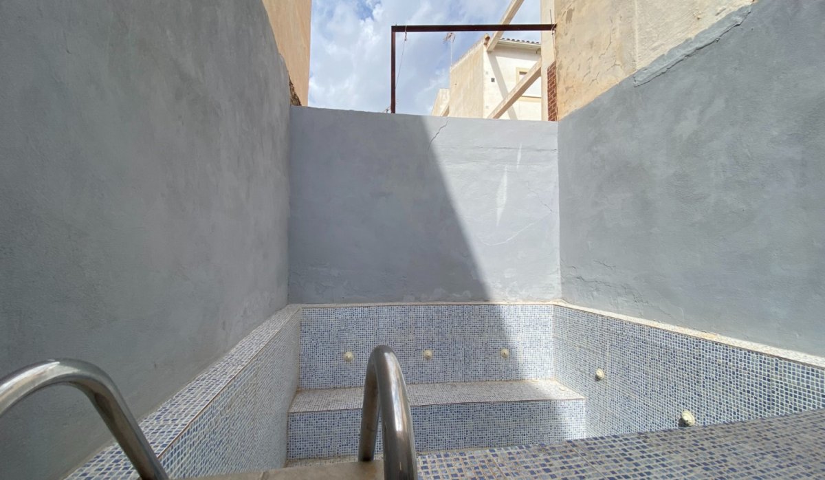 Resale - Apartment / flat - Torrevieja - Center