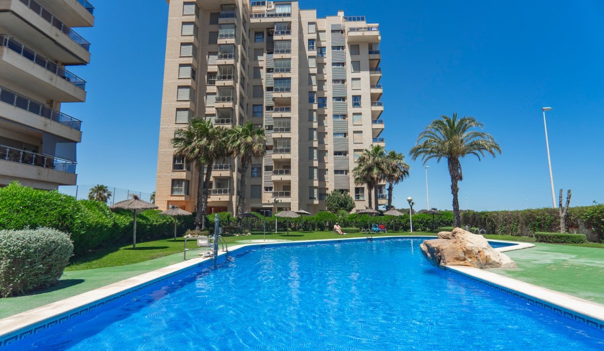 Reventa - Apartamento / piso - Guardamar del Segura - Puerto Deportivo
