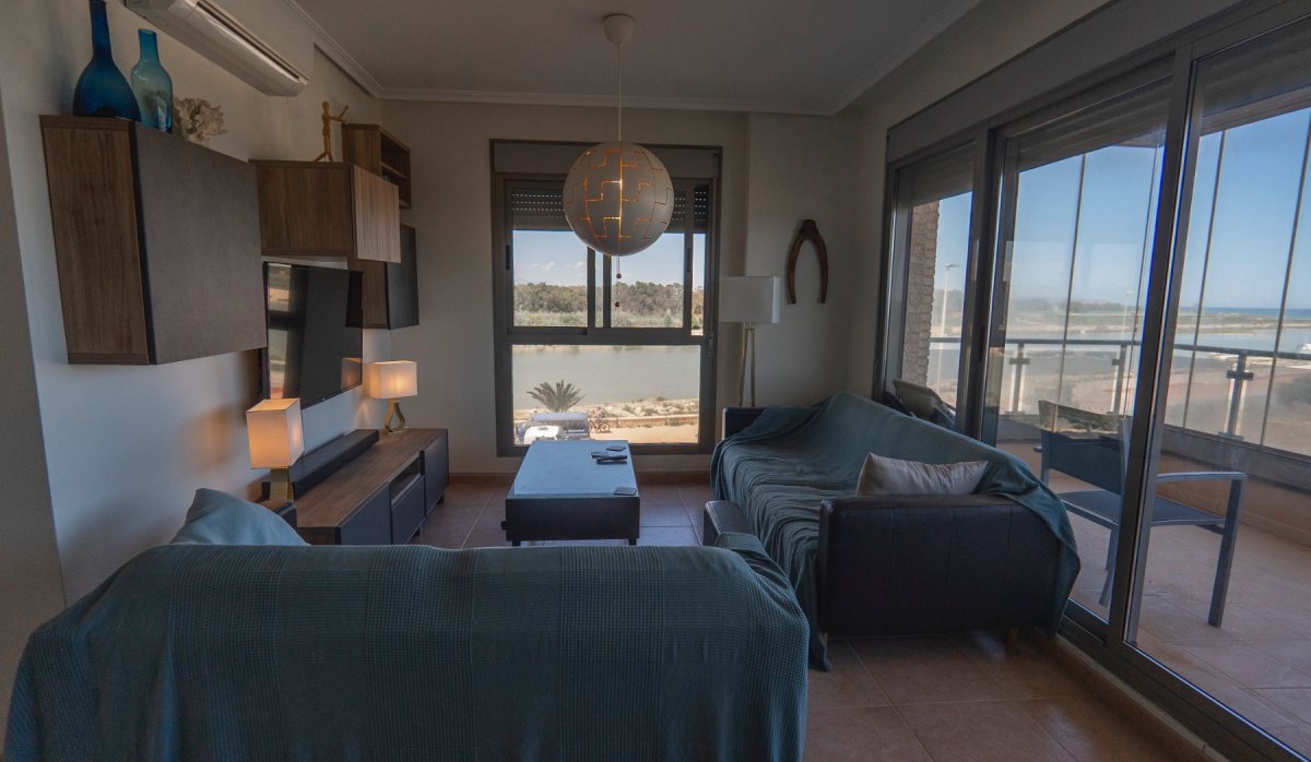 Resale - Apartment / flat - Guardamar del Segura - Puerto Deportivo