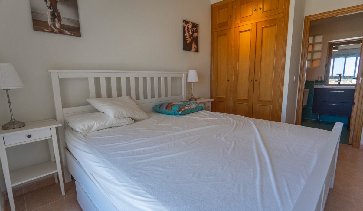 Resale - Apartment / flat - Guardamar del Segura - Puerto Deportivo