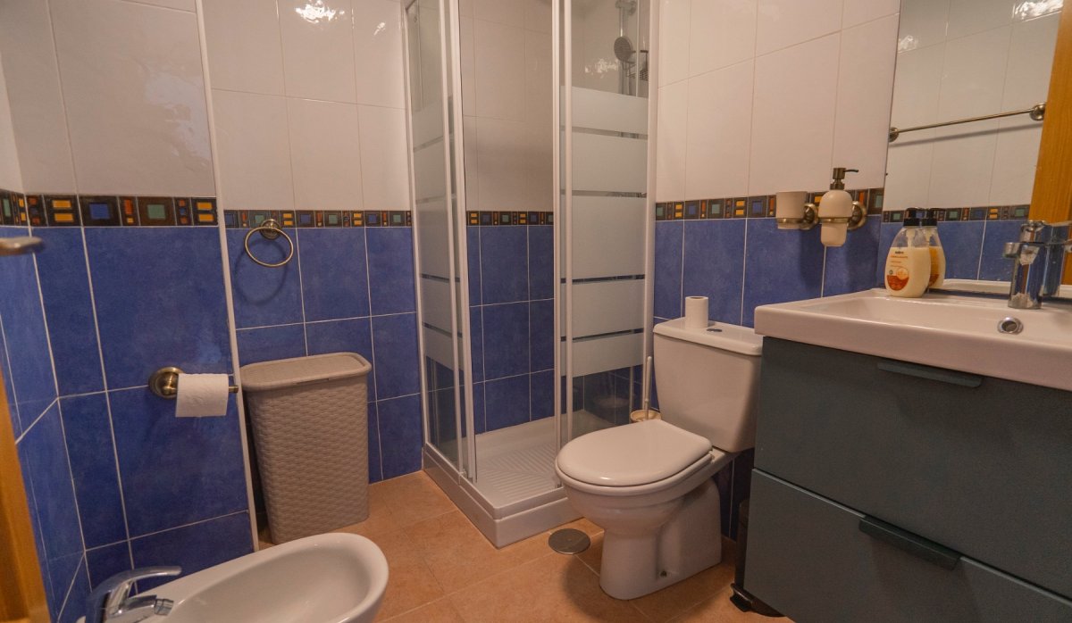 Resale - Apartment / flat - Guardamar del Segura - Puerto Deportivo