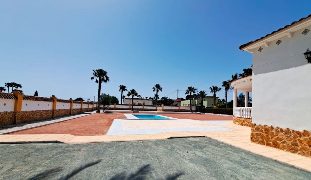 Resale - Villa - Catral - Catral - Country