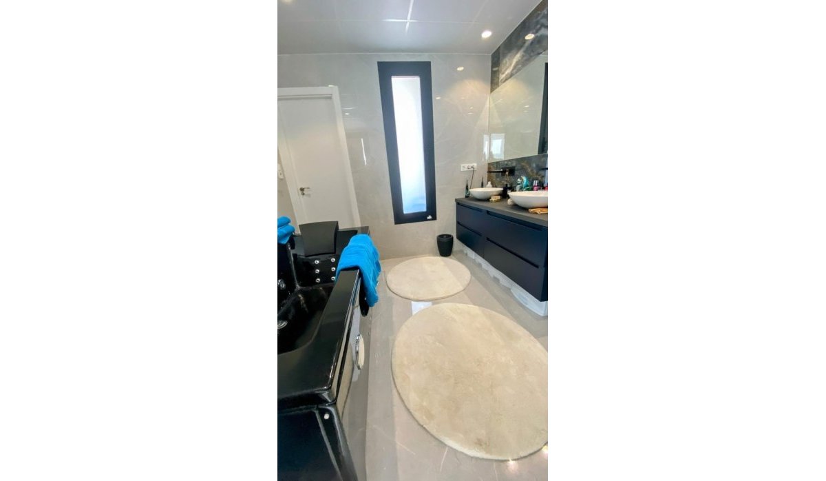 Revente - Villa - Finestrat