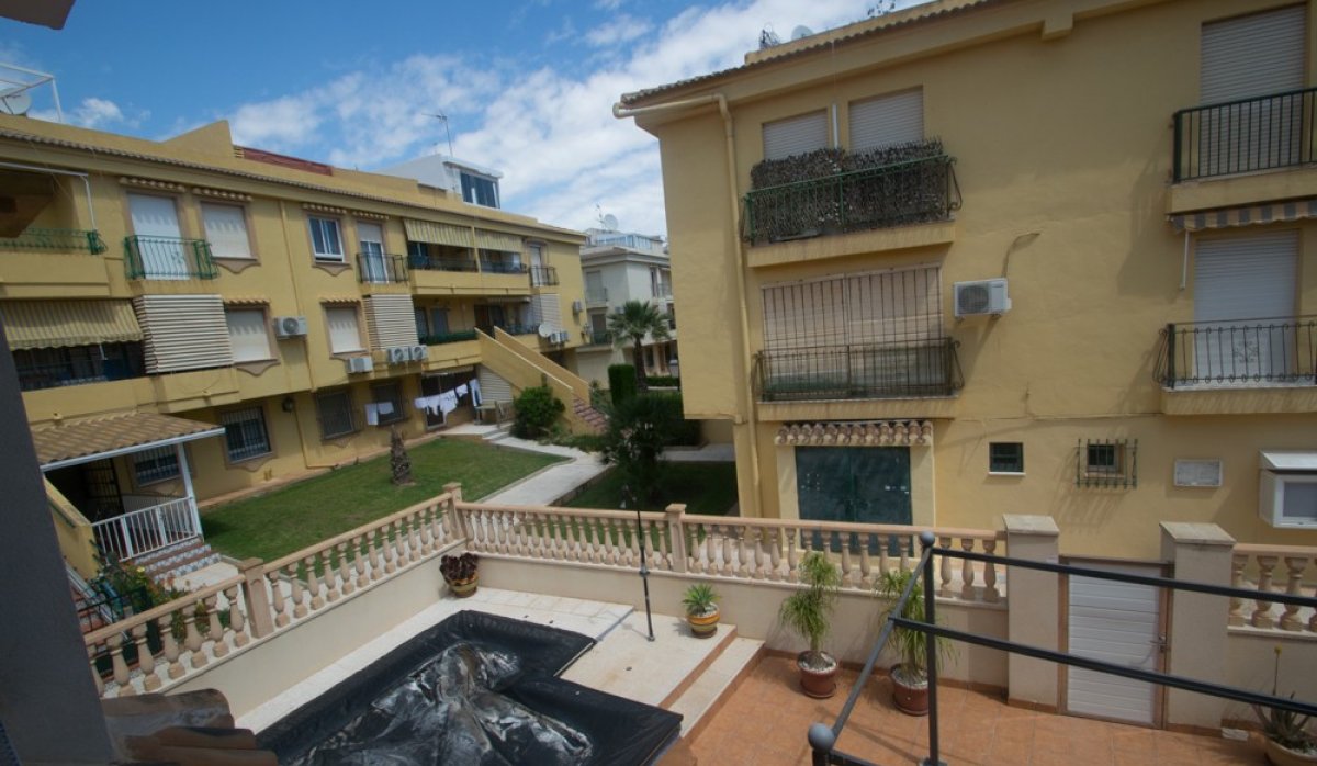Revente - Appartement - Torrevieja - La veleta