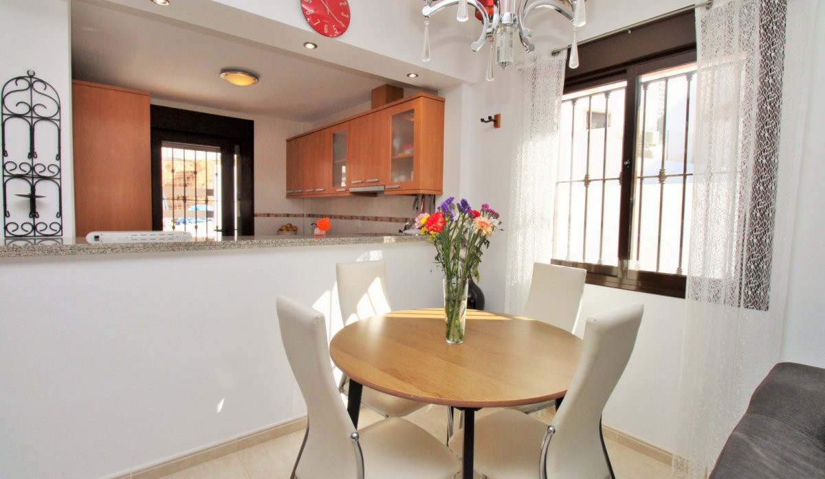 Revente - Villa - Villamartín - PAU 8