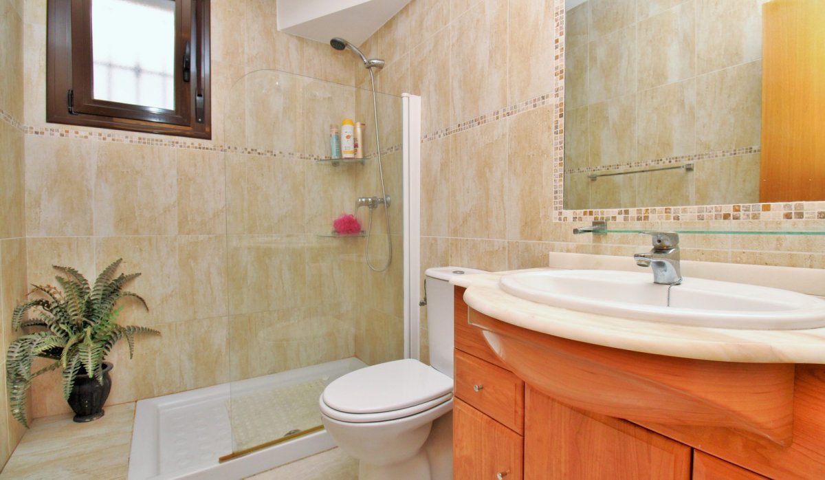 Revente - Villa - Villamartín - PAU 8