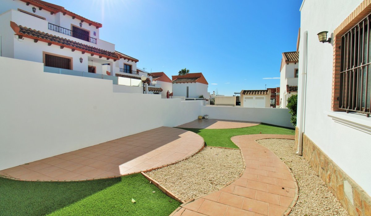 Revente - Villa - Villamartín - PAU 8