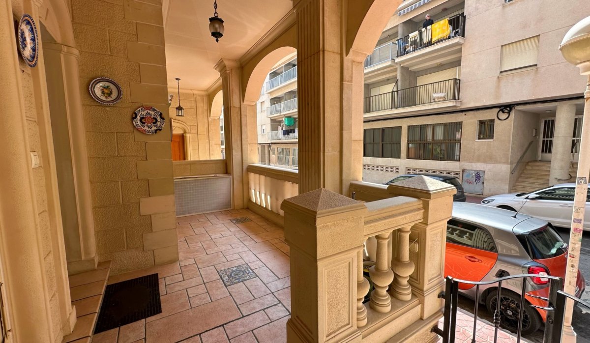 Resale - Apartment / flat - Guardamar del Segura - Center