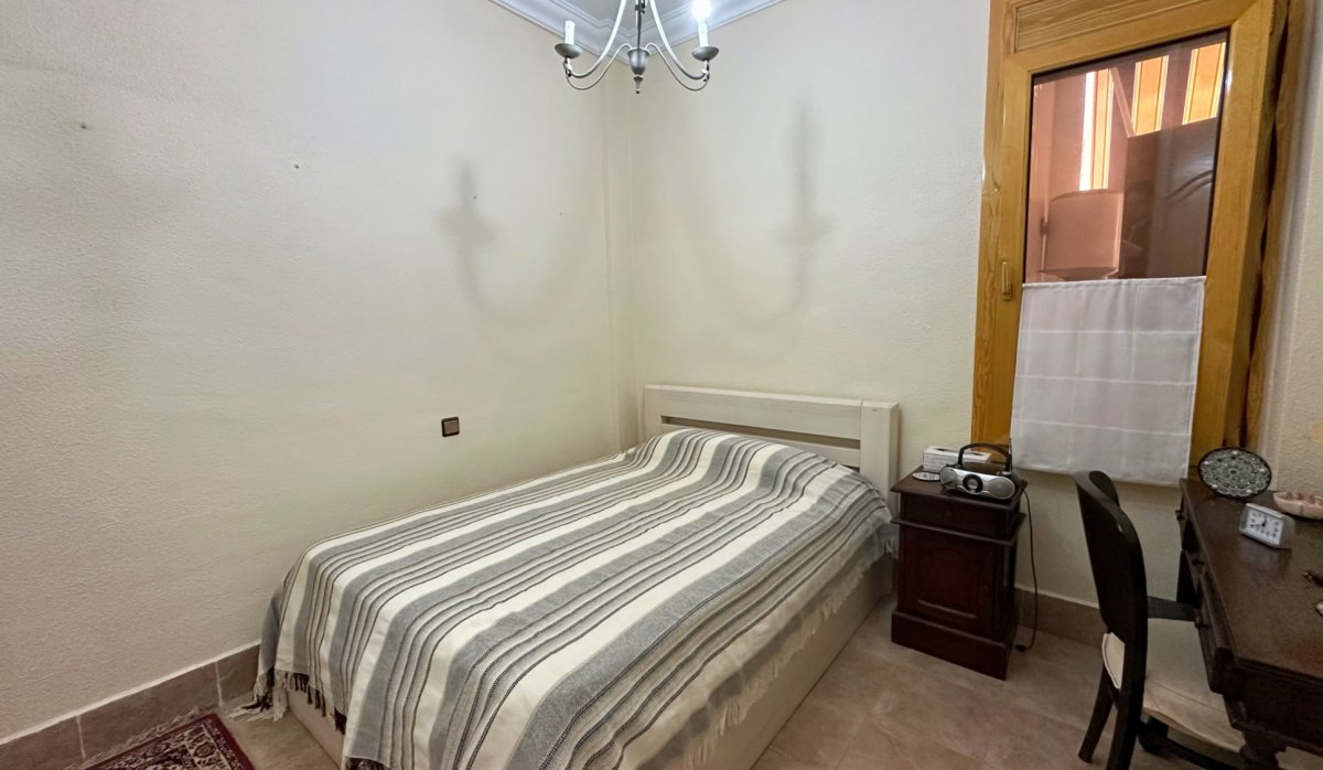 Resale - Apartment / flat - Guardamar del Segura - Center