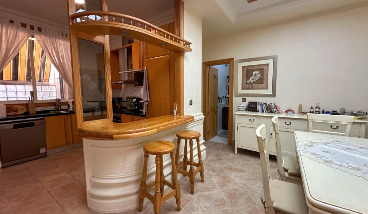 Resale - Apartment / flat - Guardamar del Segura - Center