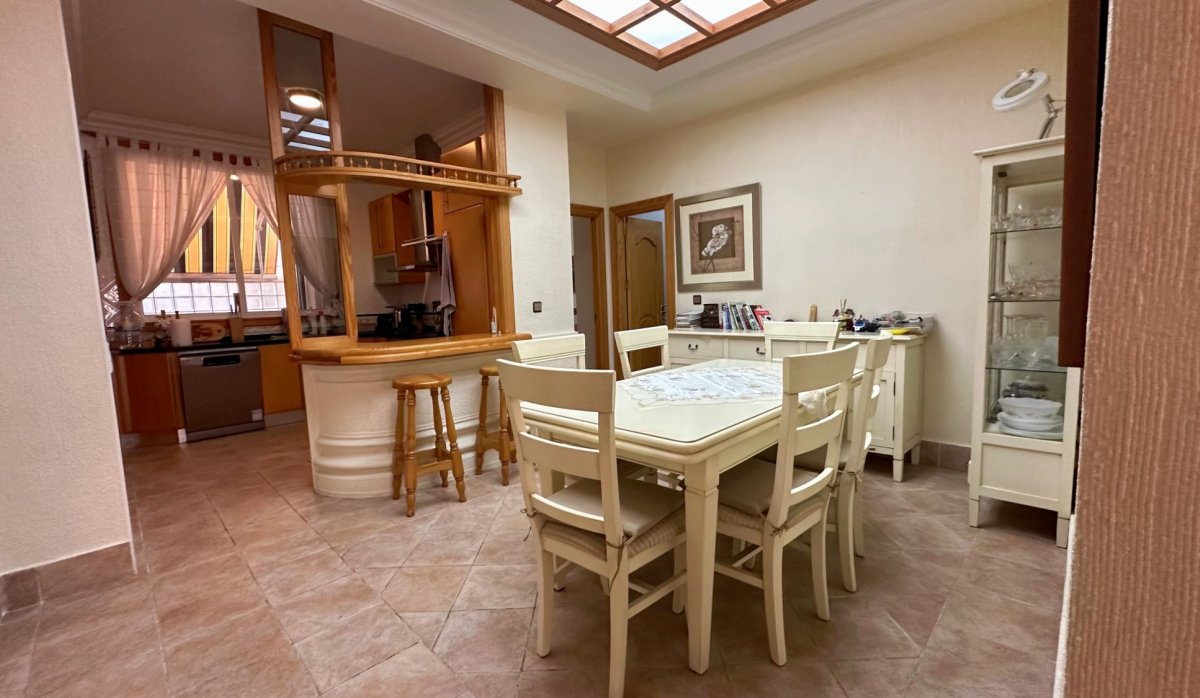 Resale - Apartment / flat - Guardamar del Segura - Center