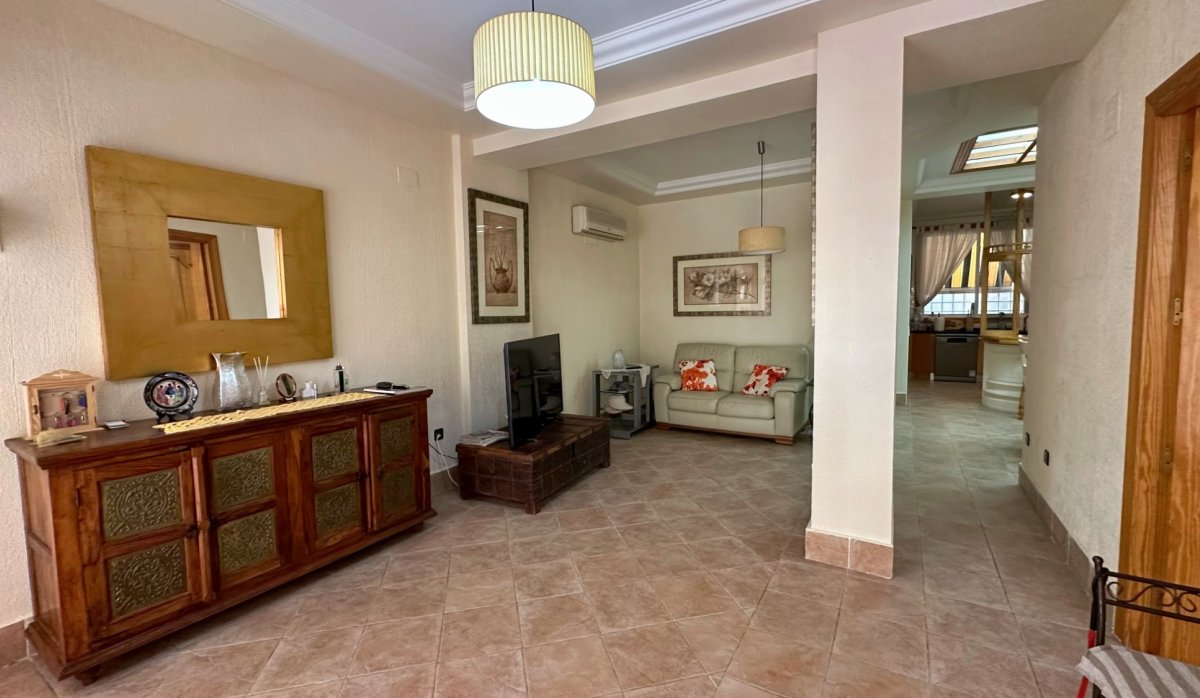 Resale - Apartment / flat - Guardamar del Segura - Center