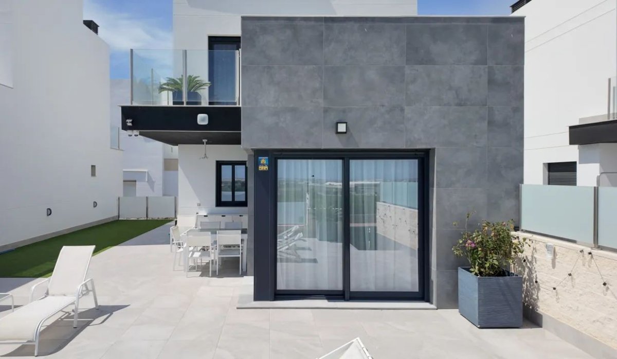 Revente - Villa - Torrevieja - Los Balcones