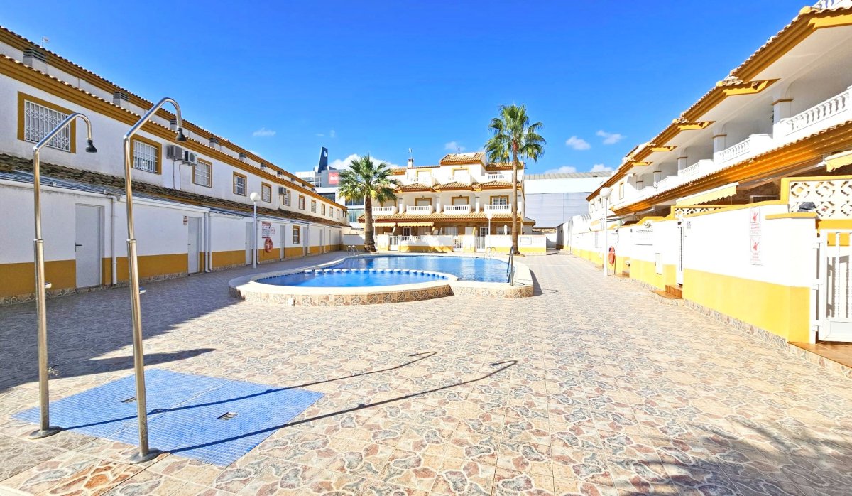 Revente - Maison de ville - Los Alcazares