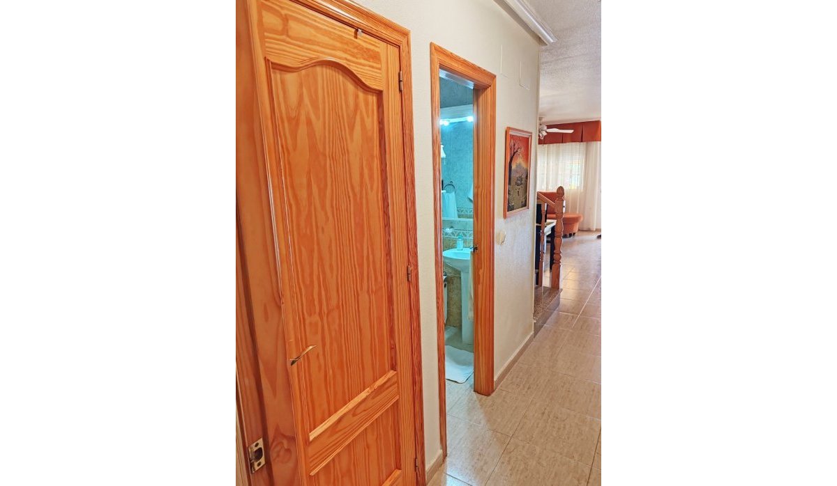 Revente - Maison de ville - Los Alcazares