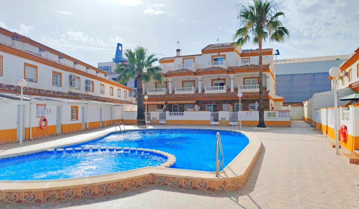 Revente - Maison de ville - Los Alcazares